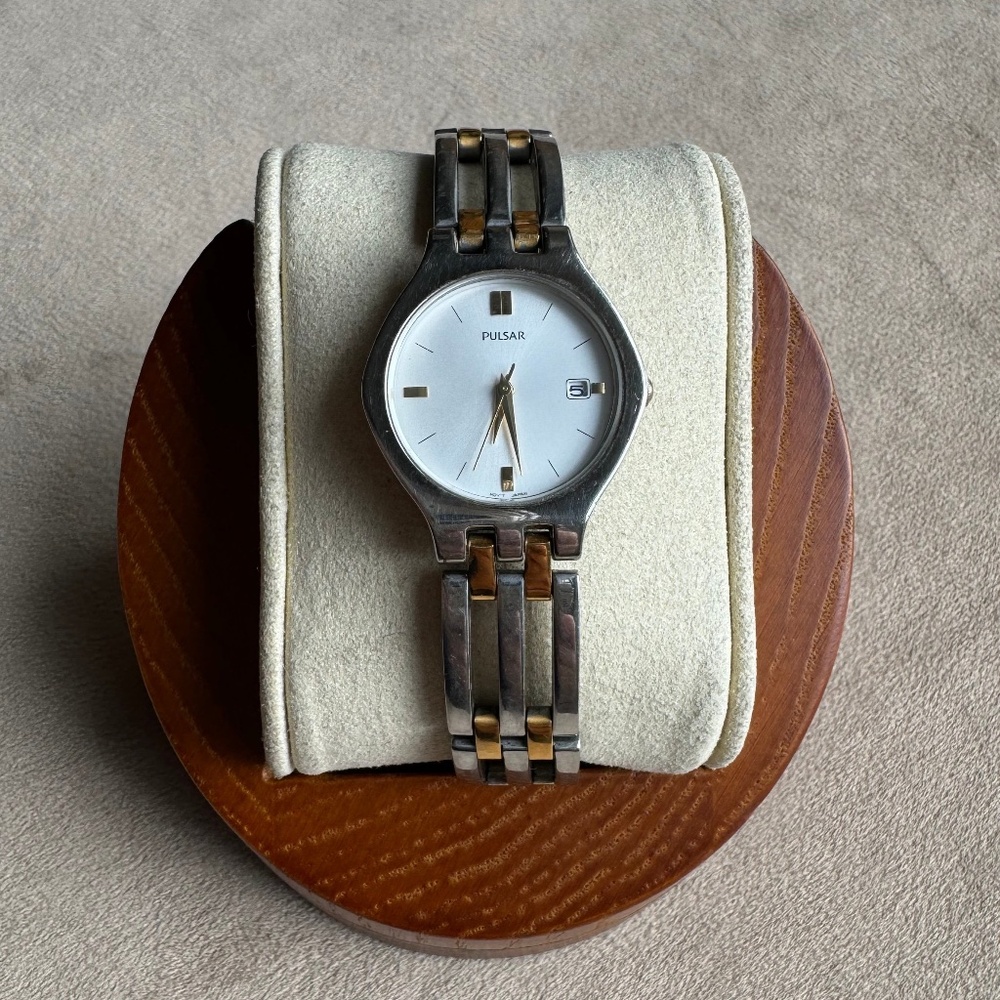 Two Tone Sleek Pulsar With Date Dial - image 2